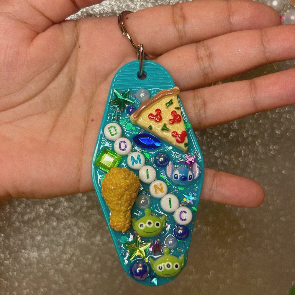 Junk Keychain - Picture 2 of 6